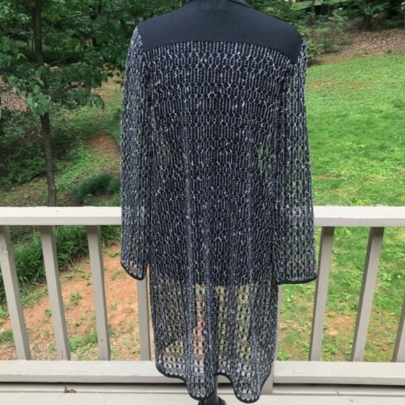 Chico’s Open Weave Kimono, Sequins Black/White Weave, Chico's Size 0 Reg 4/6 - Picture 3 of 6